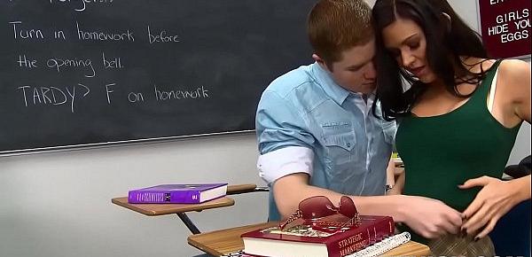  Lustful Classmate Giving Head and Laid